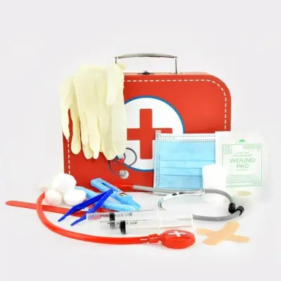 Doktorsväska med innehåll Den Goda fen - Den goda fen -  Leksaksaffären