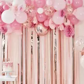 Backdrop Ballonger&Pappersfjädrar Vit/Rosa/Roséguld