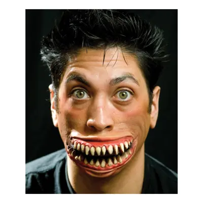 Woochie Crazy Grin Latexprotes